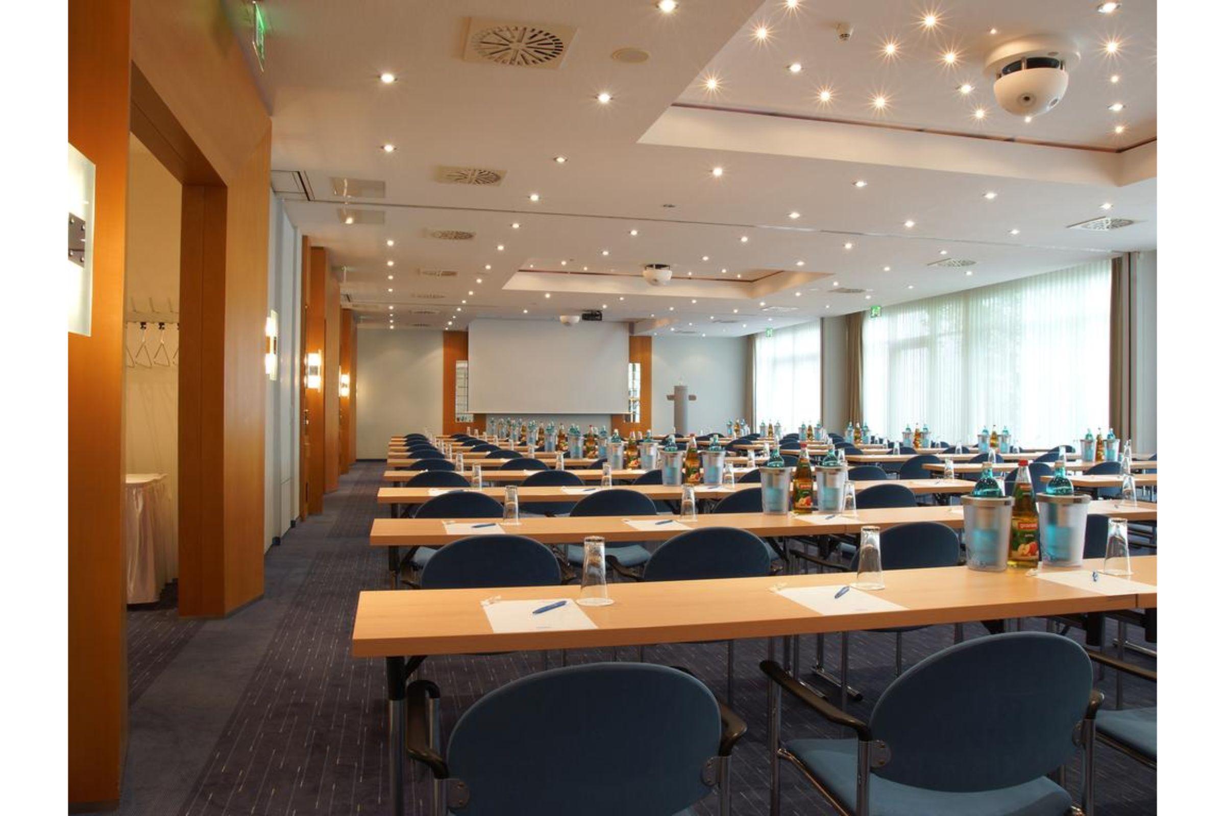 גרוספוסנה Atlanta Hotel Leipzig מראה חיצוני תמונה