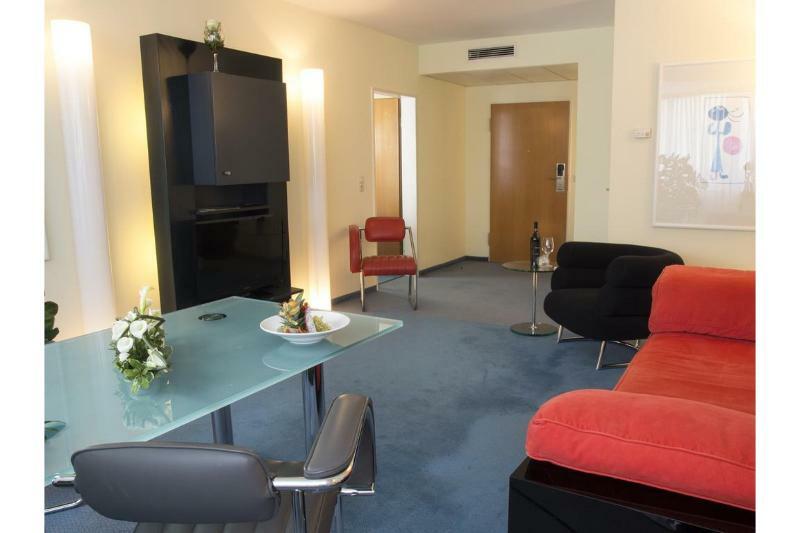 גרוספוסנה Atlanta Hotel Leipzig מראה חיצוני תמונה